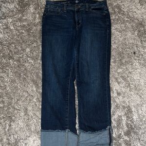 St. John’s bay size 10 cropped jeans